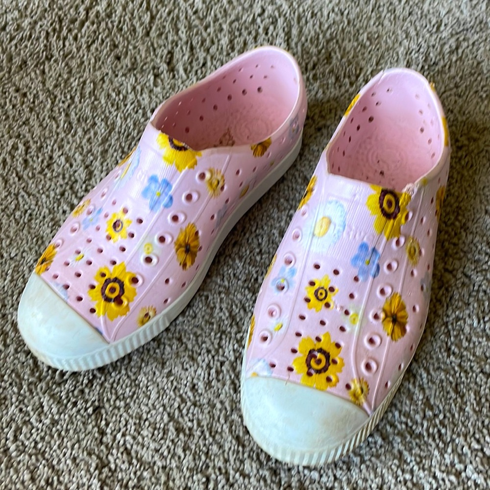 Pink flower Natives.